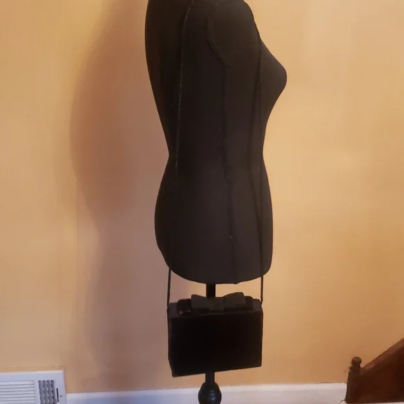 Women's Black Velvet Evening bag 👛 - Picture 2 of 5